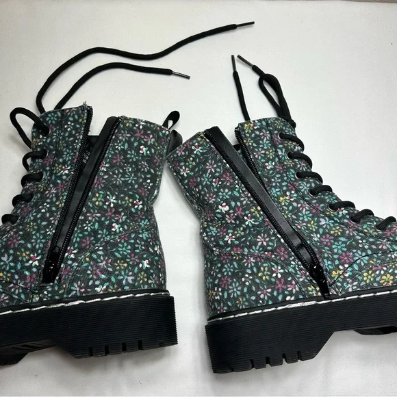 Sincerely Jules Harley Chunky Floral Lace-Up Canvas Combat Chic Boot 7.5 - Picture 10 of 16